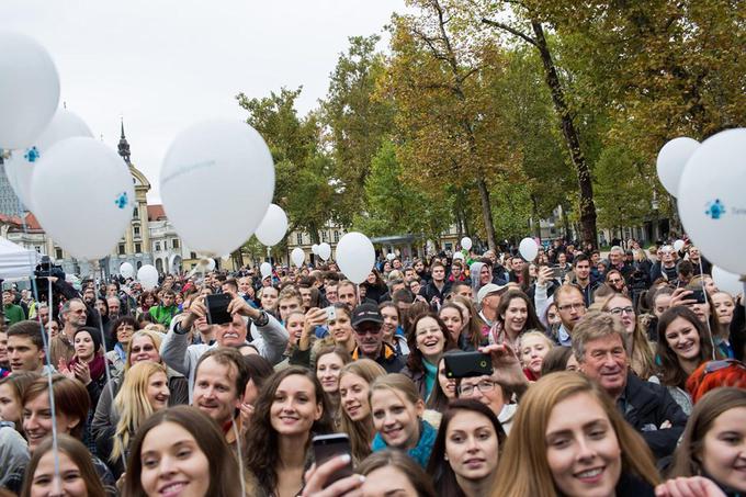 Športniki v Sloveniji zlahka sprožijo evforijo. Tudi odbojkarji, ki so lani postali evropski podprvaki, so jo. | Foto: 