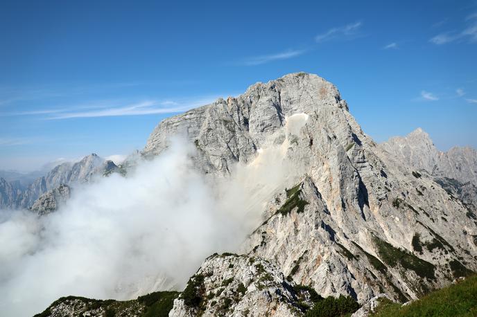 hribi pohod Vrtaško sleme | Razgled z Vrtaškega Slemena proti Kukovi špici | Foto Matej Podgoršek