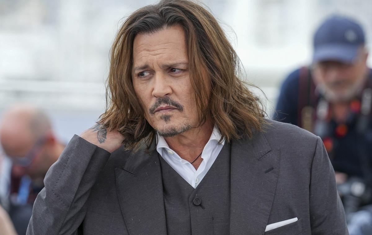 Johnny Depp | Deppova prva ljubezen ni bila film, temveč glasba. V lanskem pričanju na sodišču je pripovedoval o svojem težkem otroštvu na podeželju v Kentuckyju in kako se je bal pogostih materinih izbruhov nasilja. Že kot najstnik je tako poskusil droge, da bi ubežal resničnosti. | Foto Guliverimage