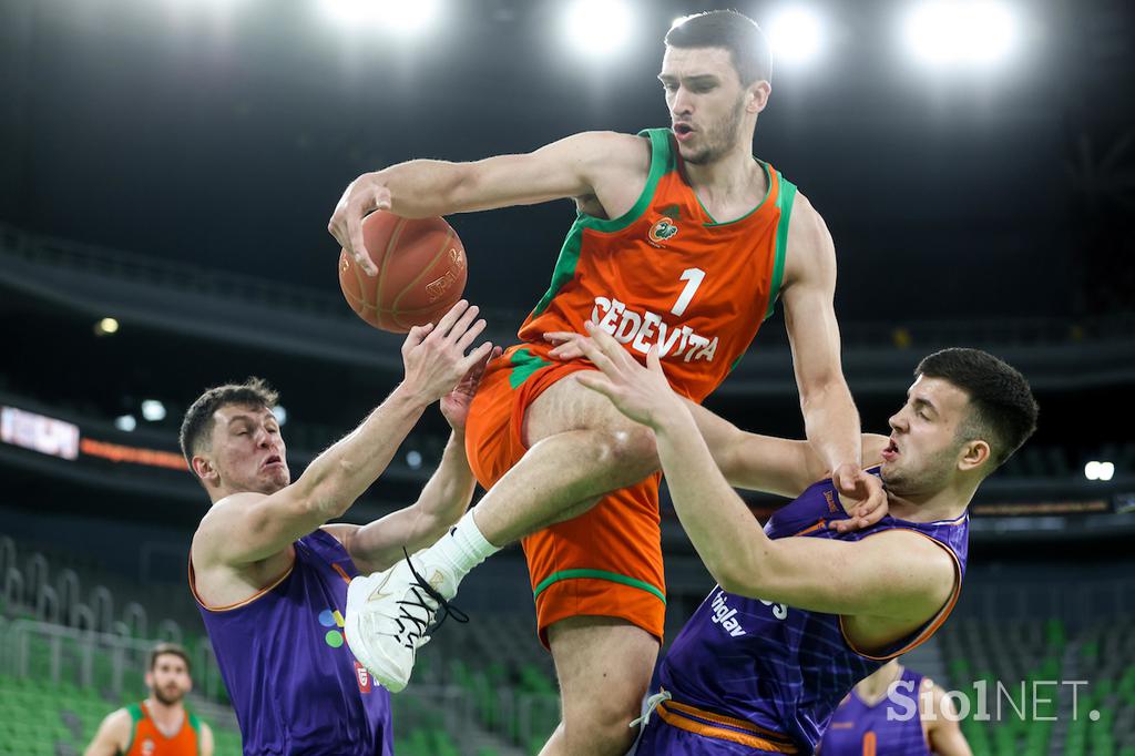 Cedevita Olimpija : Helios Suns