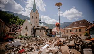 Občine danes razkrivajo predhodne ocene škode