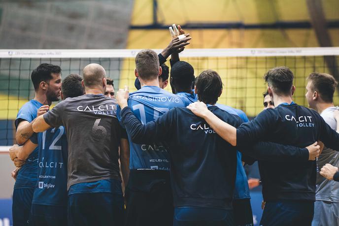 Calcit Volley : OK Merkur Maribor, polfinale državnega prvenstva | Kamničani so na odločilni polfinalni tekmi s 3:0 premagali Mariborčane in se uvrstili v finale državnega prvenstva, v katerem jim bo nasproti stal ACH Volley. | Foto Grega Valančič/Sportida