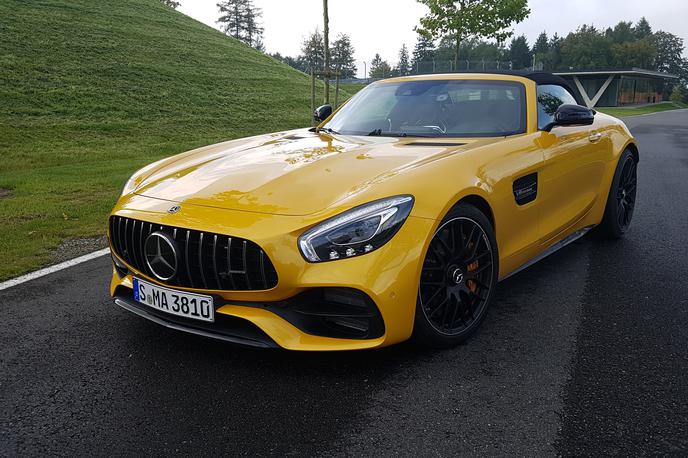 Mercedes AMG GT | Mercedes je z AMG GT pridobil veliko simpatij, a očitno kupci ne bodo dočakali njegovega neposrednega naslednika. | Foto Gregor Pavšič