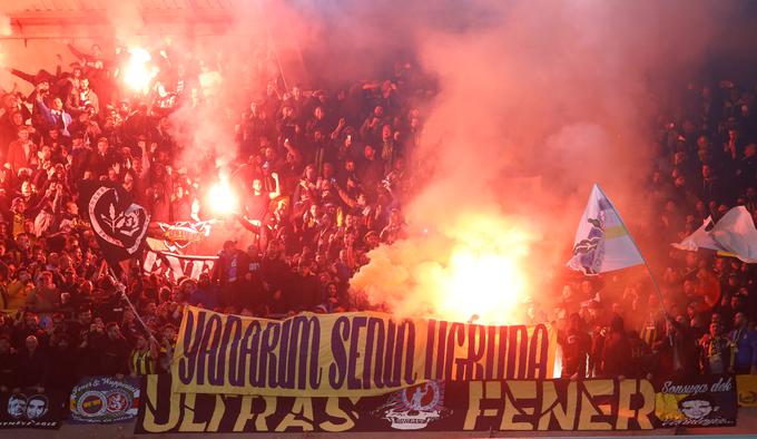 Srčno si želi, da bi kmalu dokazal navijačev, kako je iz pravega testa. | Foto: Reuters