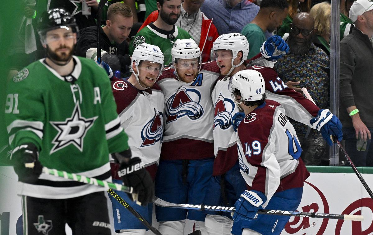 Colorado Avalanche : Dallas Stars | Hokejisti Colorada so z zmago s 5:3 podaljšali sezono za vsaj še eno tekmo. | Foto Reuters