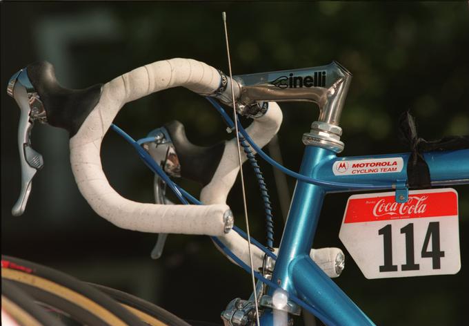 Casartellijevo kolo hranijo v kapeli Madona del Ghisallo, ki je cerkev in muzej hkrati, stoji pa blizu Casartellijevega domačega kraja Como v Italiji. | Foto: Getty Images