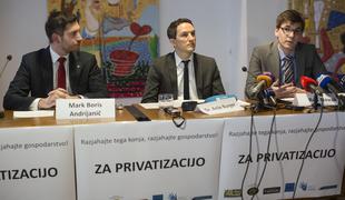 Pobudniki peticije za privatizacijo podporo iščejo tudi med parlamentarnimi strankami