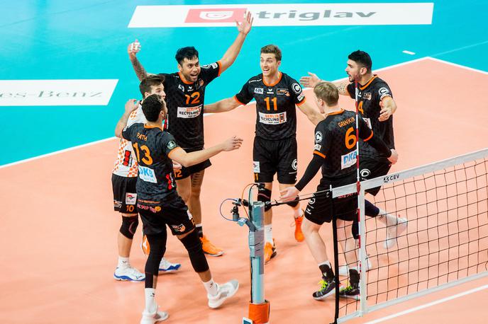 ACH Volley Ljubljana : Berlin Recycling Volleys | Berlin Recycling Volleys resno razmišlja, da bi v prihodnji sezoni nastopal v elitni poljski ligi. | Foto Žiga Zupan/Sportida