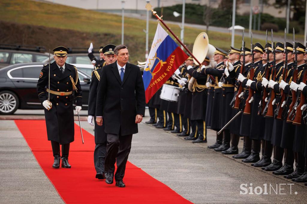 Borut Pahor, slovenska vojska