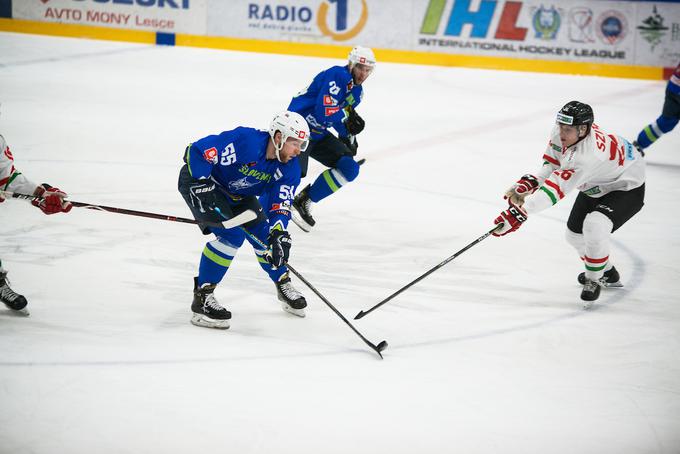 Robert Sabolič je ob koncu tretjine znižal na 1:3, a s soigralcu na koncu visoko izgubil. | Foto: Peter Podobnik/Sportida