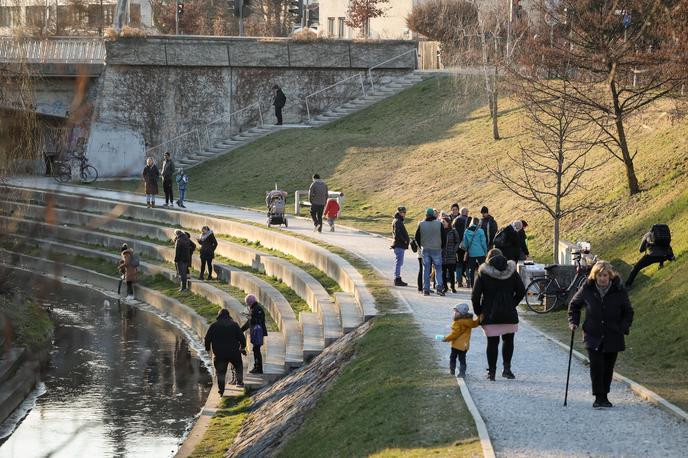 pOMLAD | V drugi polovici tedna bo v glavnem precej toplo.  | Foto STA