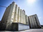 Žito silosi v ljubljanskem BTCju. silos žito