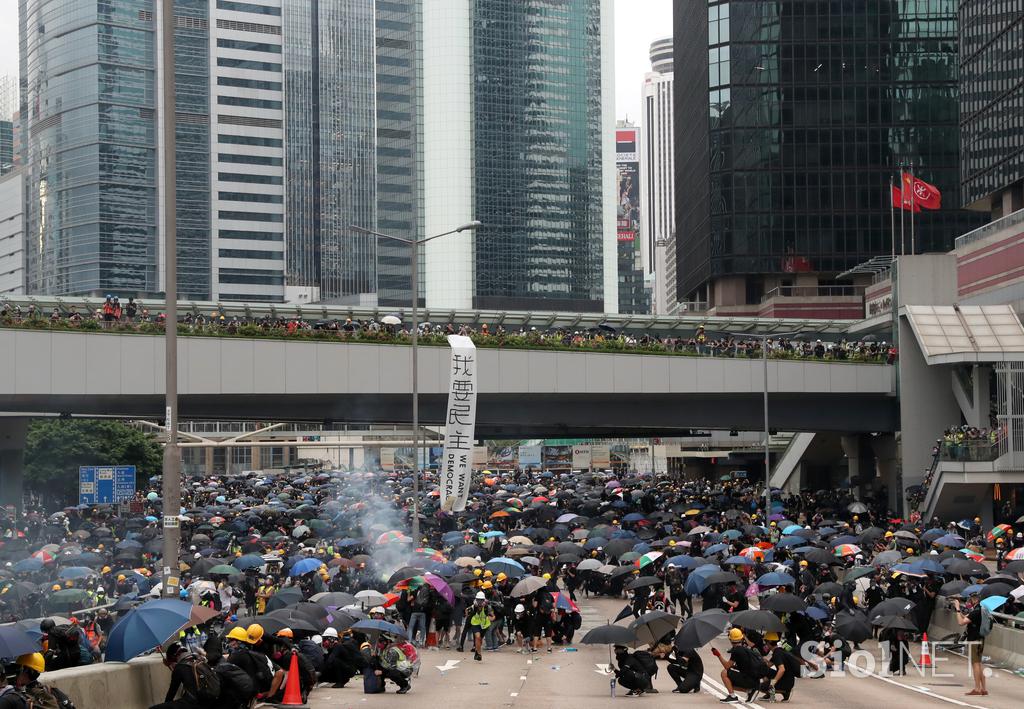 Protesti v Hongkongu