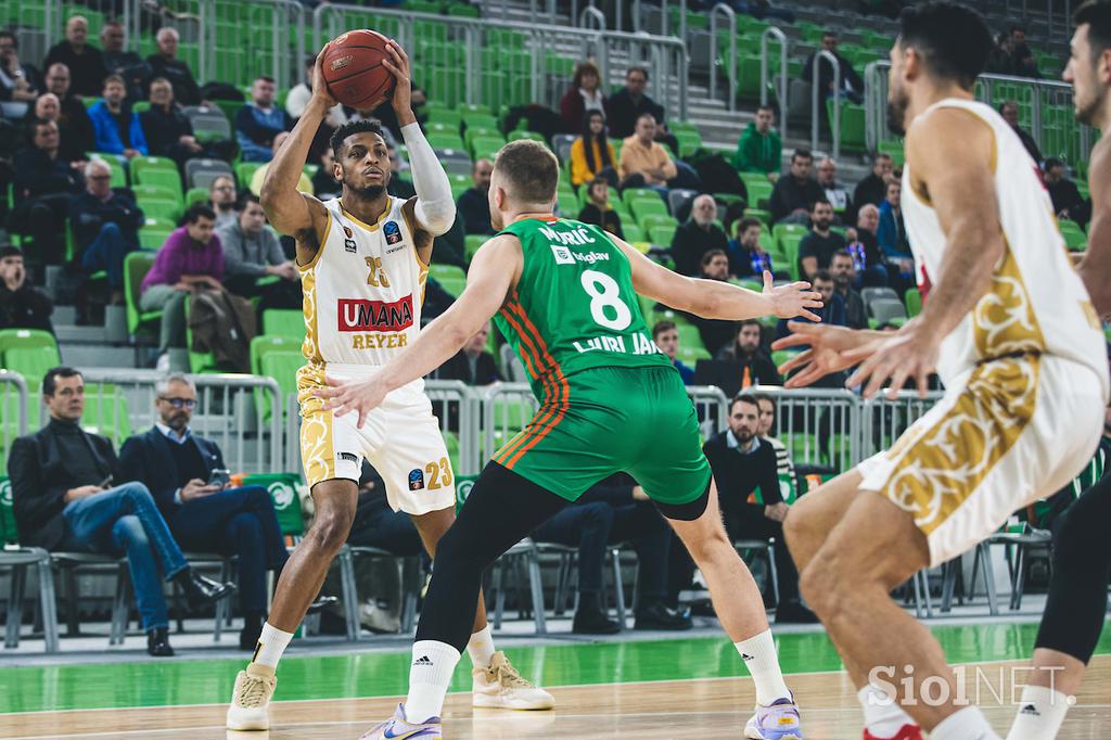 Cedevita Olimpija Umano Reyer.