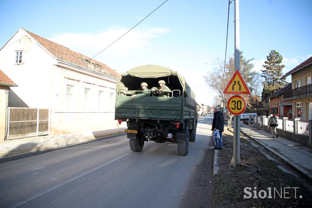 Posledice potresa v Petrinji