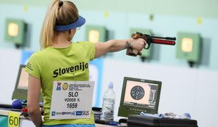 Slovenski strelci z zračno puško pod vsemi pričakovanji, Rus s svetovnim rekordom