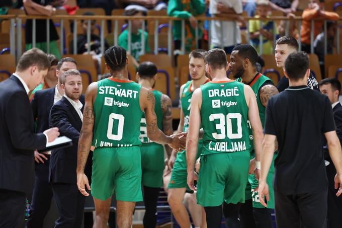 Cedevita Olimpija je še korak oddaljena od novega naslova državnega prvaka. | Foto: www.alesfevzer.com