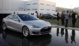 Tesla se bo pridružila borznemu indeksu Nasdaq 100