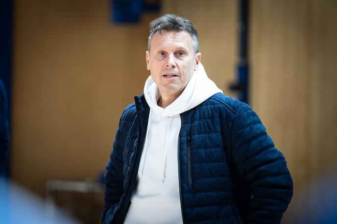 slovenska rokometna reprezentanca trening Bor Rozman | Bor Rozman prvo leto na čelu RZS označil za burno, intenzivno in polno dela. | Foto Blaž Weindorfer/Sportida