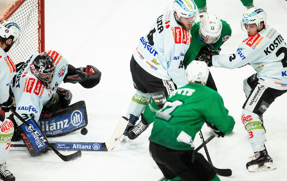 HK SŽ Olimpija Ritten Alpska liga | Olimpija bo konec tedna igrala v drugem krogu celinskega pokala, ki ga bo gostilo vodilno moštvo Alpske lige Ritten, sodelovala pa bosta še madžarski Ferencvaros in španski Txuri Urdin San Sebastian. Napredoval bo le zmagovalec turnirja. | Foto Vid Ponikvar