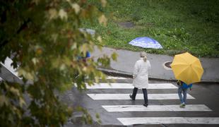 Pozor, še bo deževno, reke se lahko razlijejo