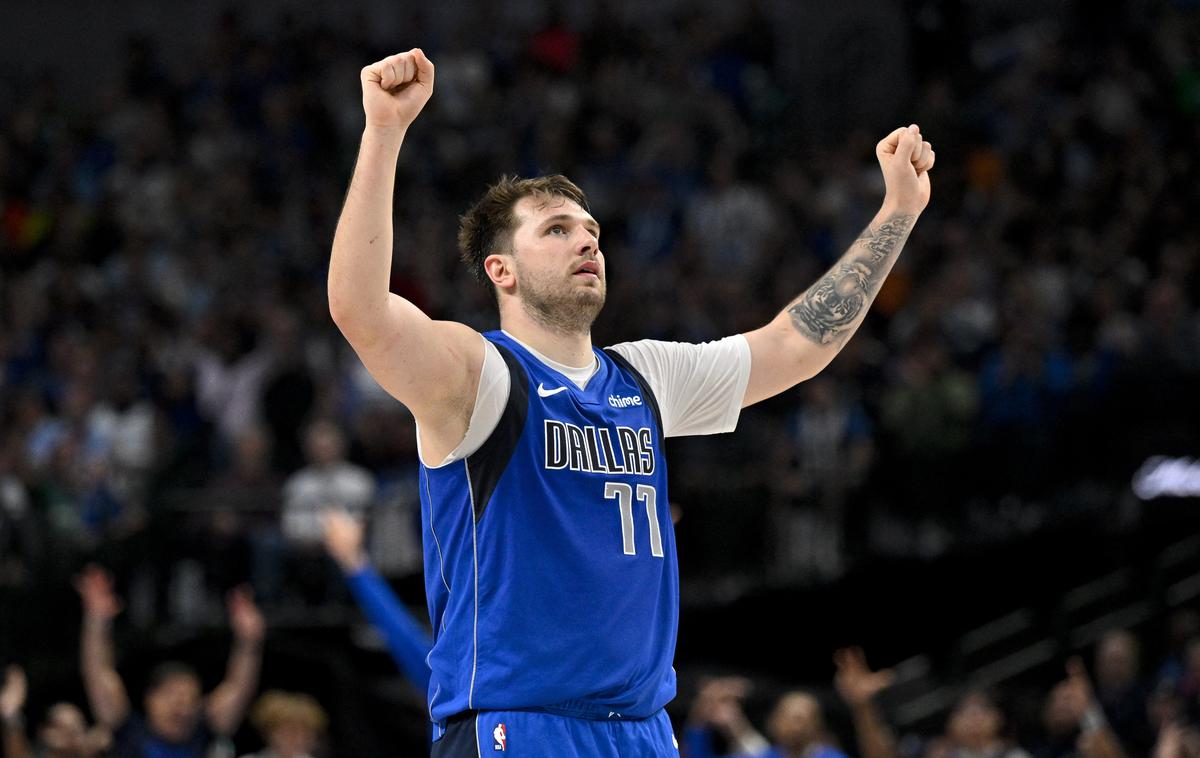 Luka Dončić | Luka Dončić je z Dallasom dobil še peto zaporedno tekmo na domačem parketu. | Foto Reuters