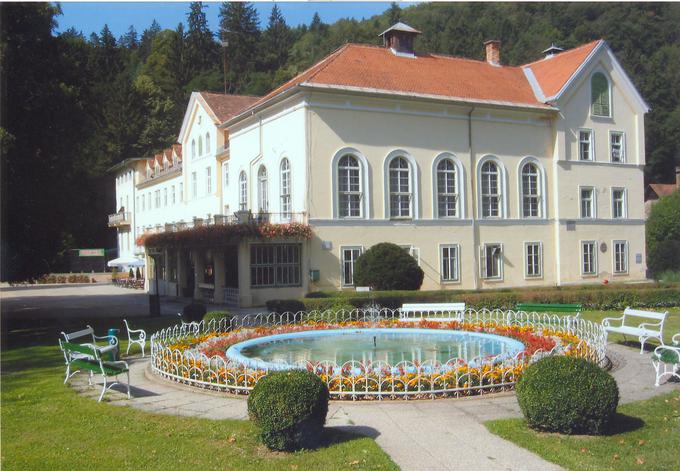 Zdraviliški dom vsebuje srce toplic – termalni vrelec. | Foto: Gregor Katič in arhiv ZTŠK Dobrna