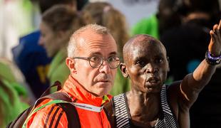 Po zmedi na ljubljanskem maratonu. Nagrajeni bodo tudi tekači, ki so zavili v napačno smer.