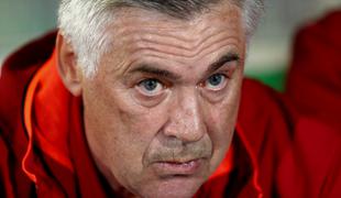 Ancelotti pokazal sredinec in segel v denarnico