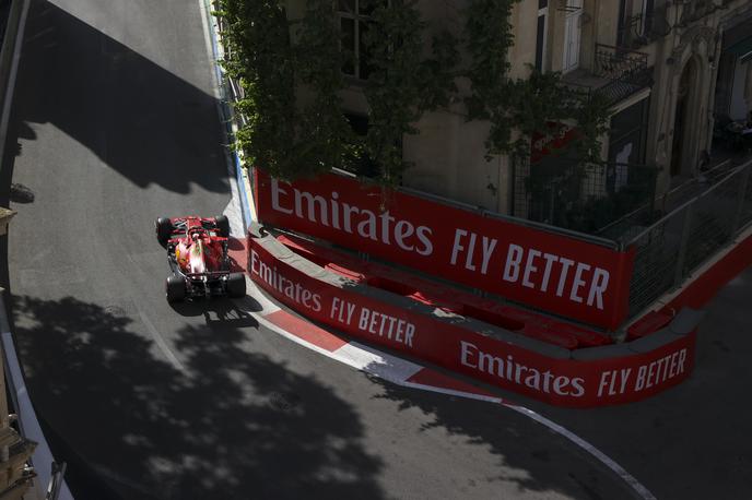 Charles Leclerc - Baku | Charles Leclerc se je najbolje znašel na ulični stezi v Bakuju v kvalifikacijah za nedeljsko dirko za VN Azerbajdžana. | Foto Guliverimage