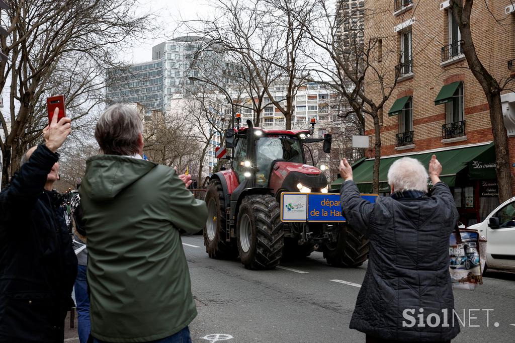 Kmetje protest