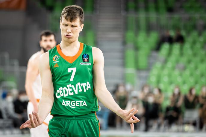 Dan Duščak | Dan Duščak je bil s 16 točkami prvi strelec Cedevite Olimpije. | Foto Vid Ponikvar