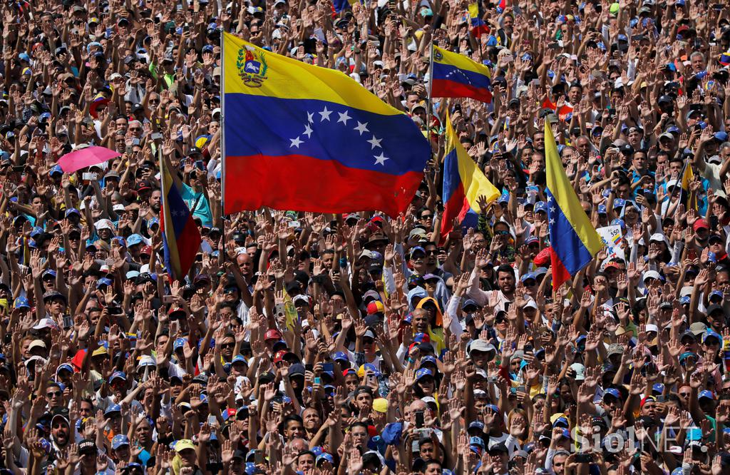 Venezuela Caracas protesti Maduro Guaido