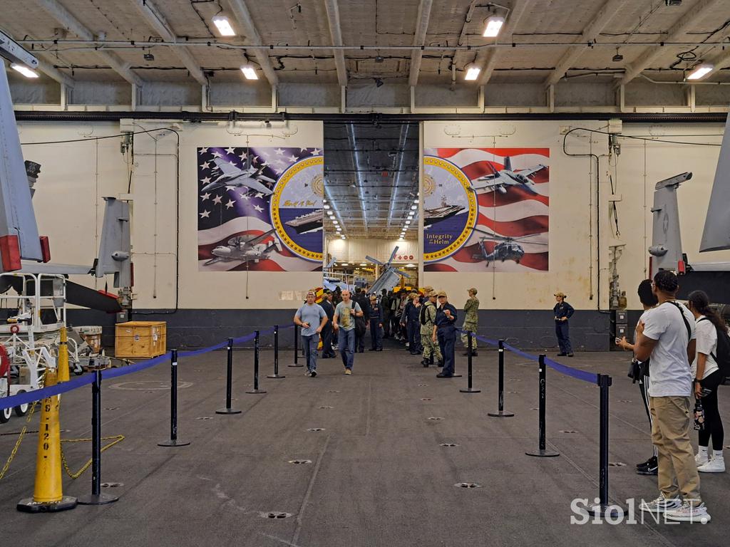 letalonosilka USS Gerald R. Ford