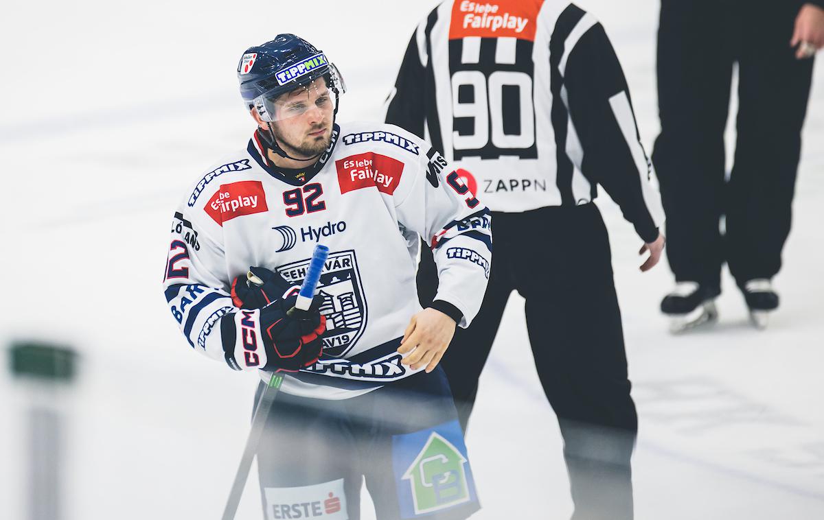 ICEHL: HK SŽ Olimpija - Fehervar AV Anže Kuralt | Anže Kuralt že sedmo sezono zapored igra za madžarski Fehervar AV19, ki je trenutno najbolj vroče moštvo lige ICE. | Foto Grega Valančič/Sportida