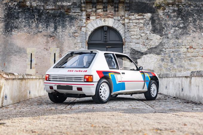 Peugeot 205 turbo 16 | Foto: Aguttes