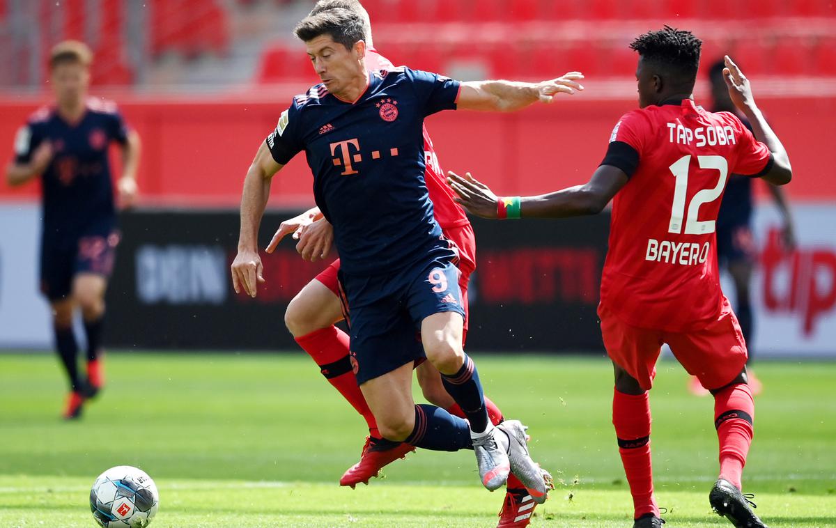 Robert Lewandowski | Robert Lewandowski je zabil že 30. gol v tej sezoni nemškega nogometnega prvenstva. | Foto Reuters