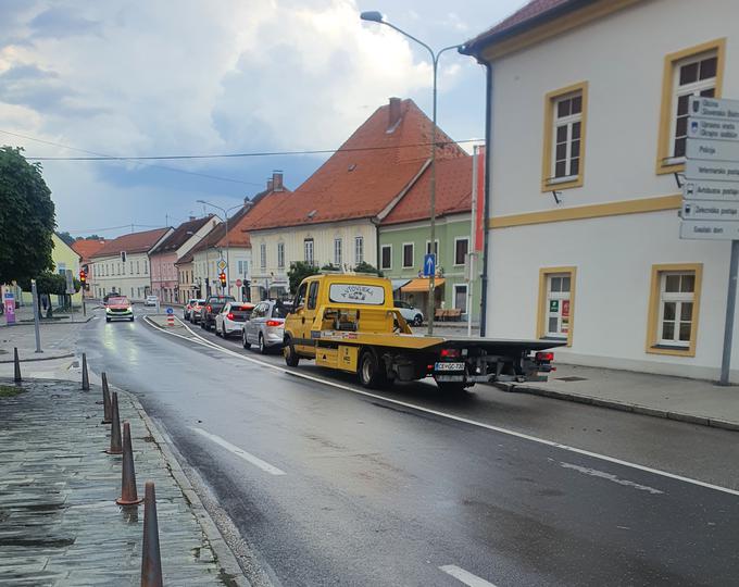 Avtovleka po toči v Slovenski Bistrici | Foto: David Florjančič, Meteoinfo Slovenija