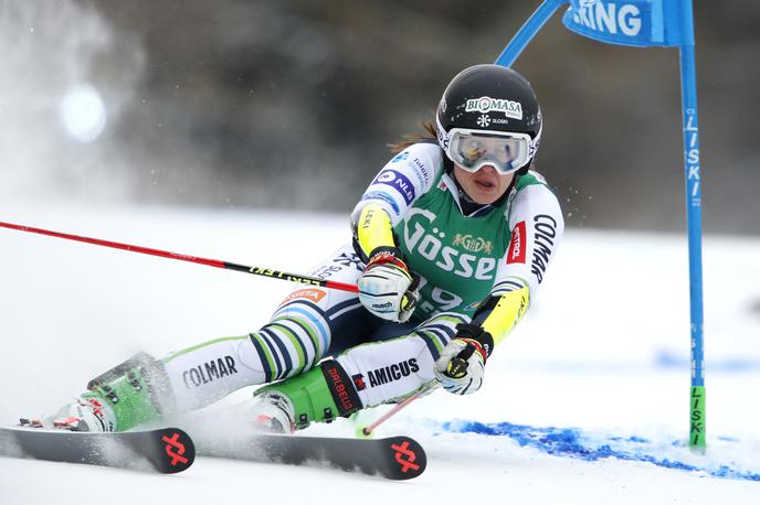 Tina Robnik | Tino Robnik in pet Slovenk bo v Podkorenu pričakala vrhunsko pripravljena proga. | Foto Guliverimage