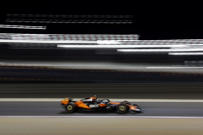 Lando Norris je bil najhitrejši prvi dan testiranj. | Foto: Reuters