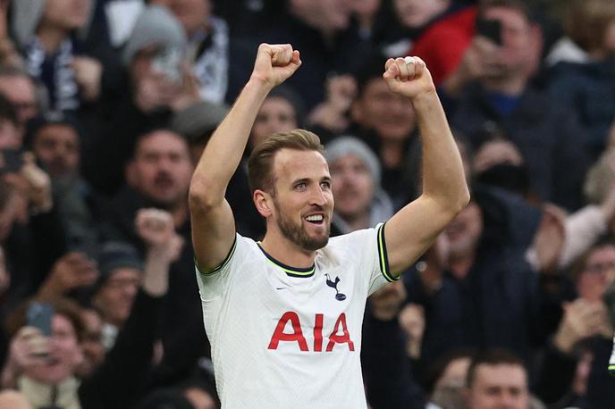 Harry Kane | Harry Kane v dobrem desetletju, odkar nosi dres Tottenhama, ni osvojil niti ene lovorike. Leta 2019 je ostal praznih rok v finalu lige prvakov, dvakrat pa je izgubil v finalu angleškega ligaškega pokala. | Foto Reuters