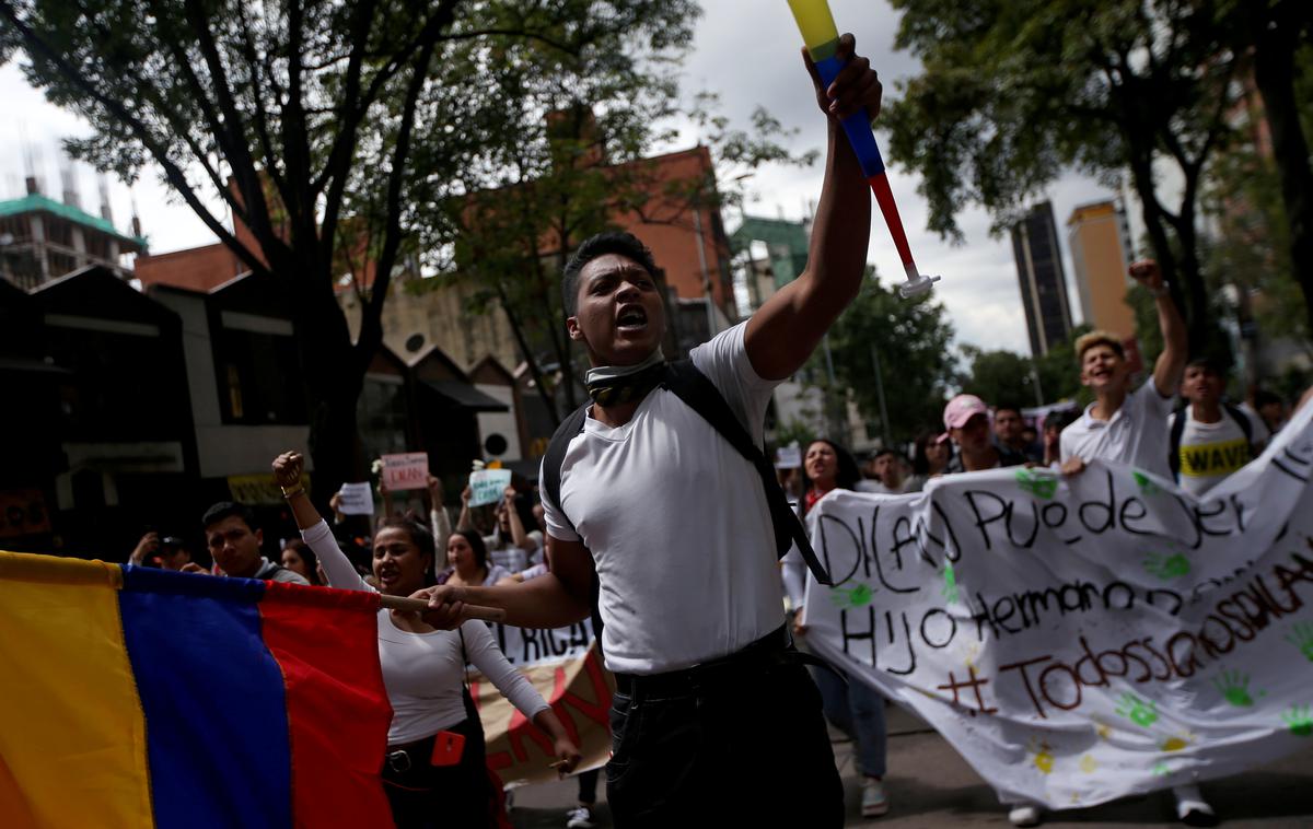 Protesti v Kolumbiji | V Kolumbiji so iz države izgnali 59 Venezuelcev, ki jih sumijo vpletenosti v nedavni val nasilnih protivladnih protestov. | Foto Reuters