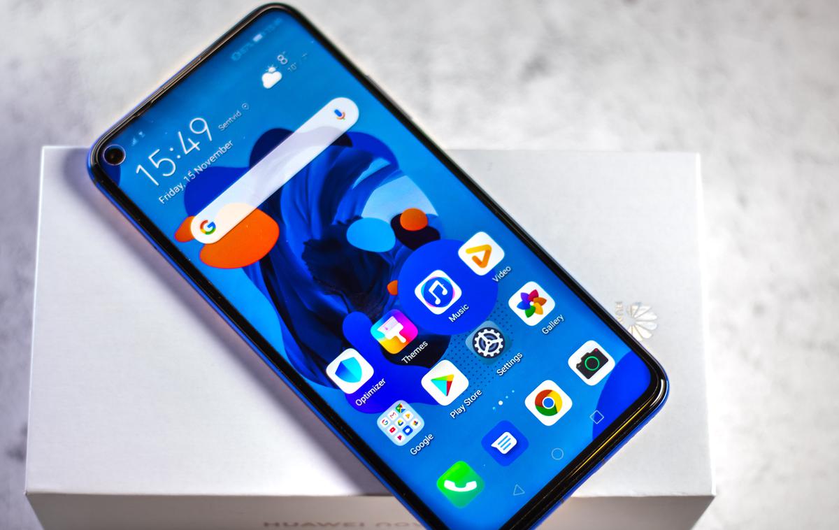 Huawei Nova 5T recenzija | Pametni telefon Huawei Nova 5T | Foto Kristjan Kovač