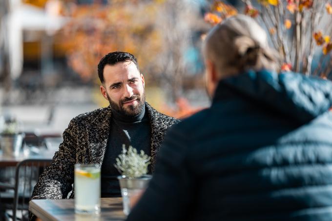 ''Na začetku je še šlo, zdaj, ko imam pa dva otroka, pa ni več možnosti. Saj nimam več niti dveh minut miru. Nekatere stvari je bilo potrebno dati na stran in posvetiti prednost drugim,'' se je pri 28 letih odločil za konec nogometne kariere.  | Foto: Jure Banfi/alesfevzer.com