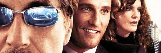 Brandon Lang (Matthew McConaughey) je nekdanji univerzitetni zvezdnik ameriškega nogometa z redkim darom, da ugane izid tekem, zaradi česar začne nepričakovano novo kariero, ko mu športno prekine težka poškodba. Postane glavni mladi kandidat za varovanca Walterja Abramsa (oskarjevec Al Pacion), ki vodi eno od največjih svetovalnic za športne stave v ZDA. • V torek, 5. 6., ob 22.05 na CineStar TV Action & Thriller. | Foto: 