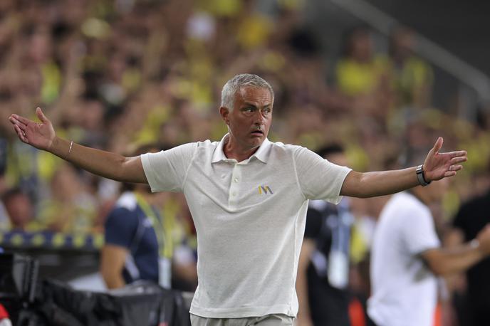 Jose Mourinho, Fenerbahče | Jose Mourinho in njegov Fenerbahče ostajata brez lige prvakov. | Foto Guliverimage