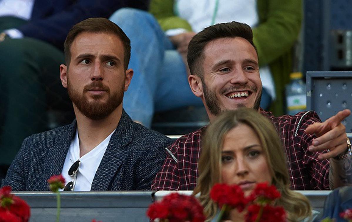 Jan Oblak, Saul Niguez | Jan Oblak in Saul Niguez si delita slačilnico pri madridskem velikanu. | Foto Getty Images