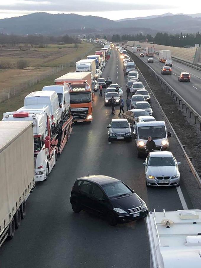 reševalni pas | Foto: Ustvarimo reševalni pas na avtocestah