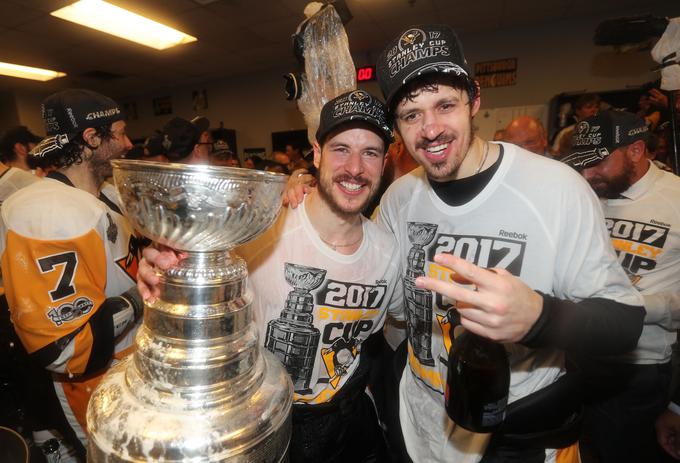 Sidney Crosby in Jevgenij Malkin, motorja zadnjih uspehov | Foto: Reuters