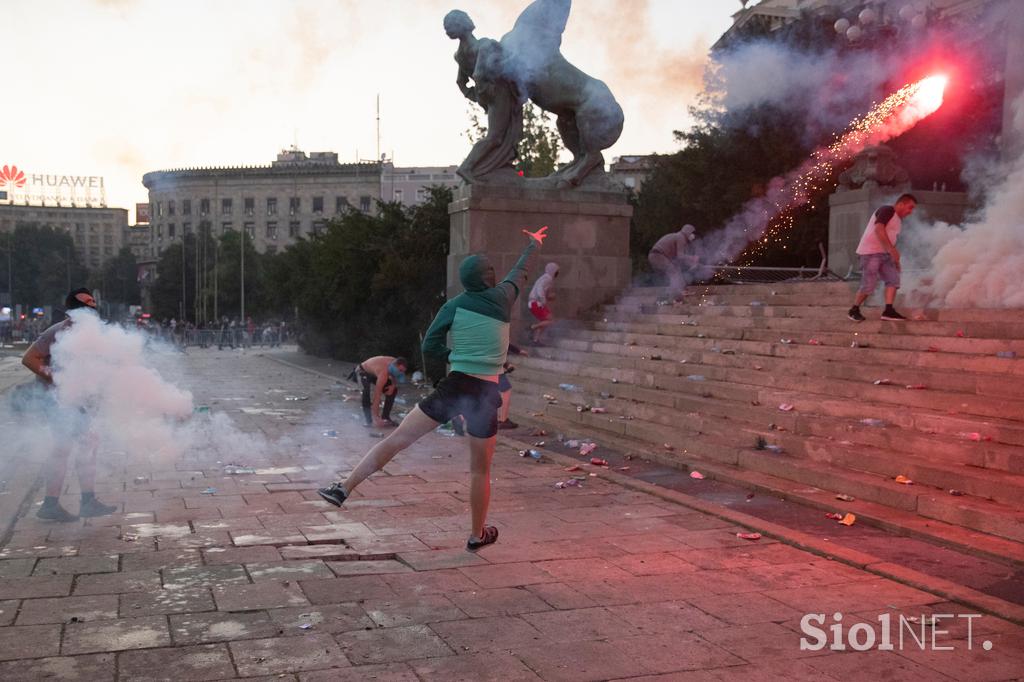 Protesti v Beogradu